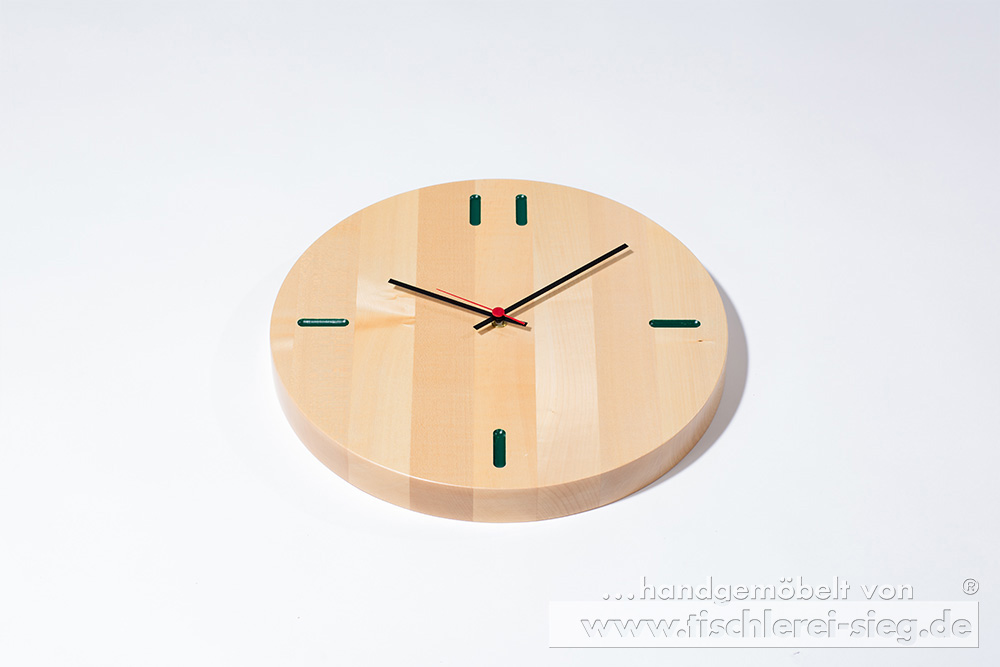 Die Uhr Oma